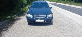 Mercedes-Benz C 200, снимка 2