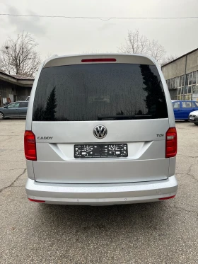 VW Caddy Maxi 7 Местен, снимка 6