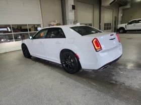 Chrysler 300c CARFAX*     | Mobile.bg    4