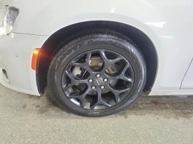 Chrysler 300c CARFAX*     | Mobile.bg    6
