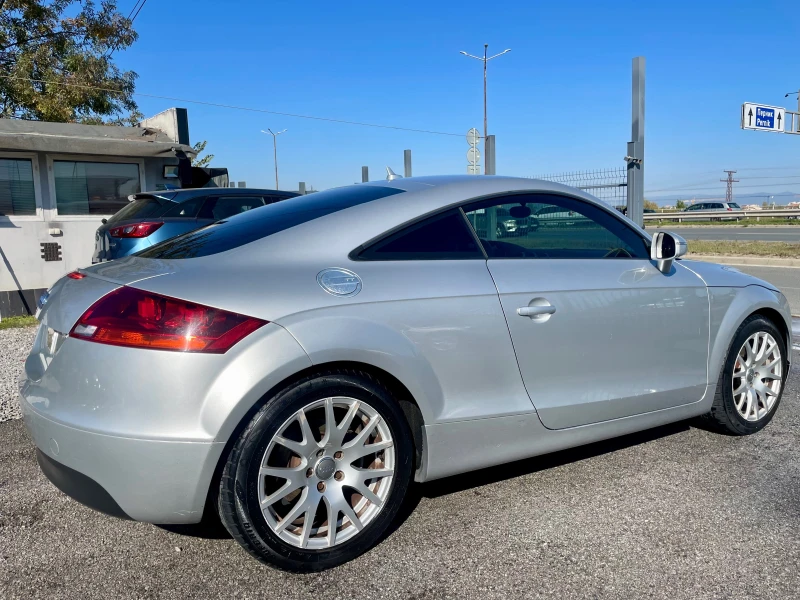 Audi Tt 2.0 TFSI АВТОМАТ/КОЖА/НАВИ, снимка 4 - Автомобили и джипове - 47637425