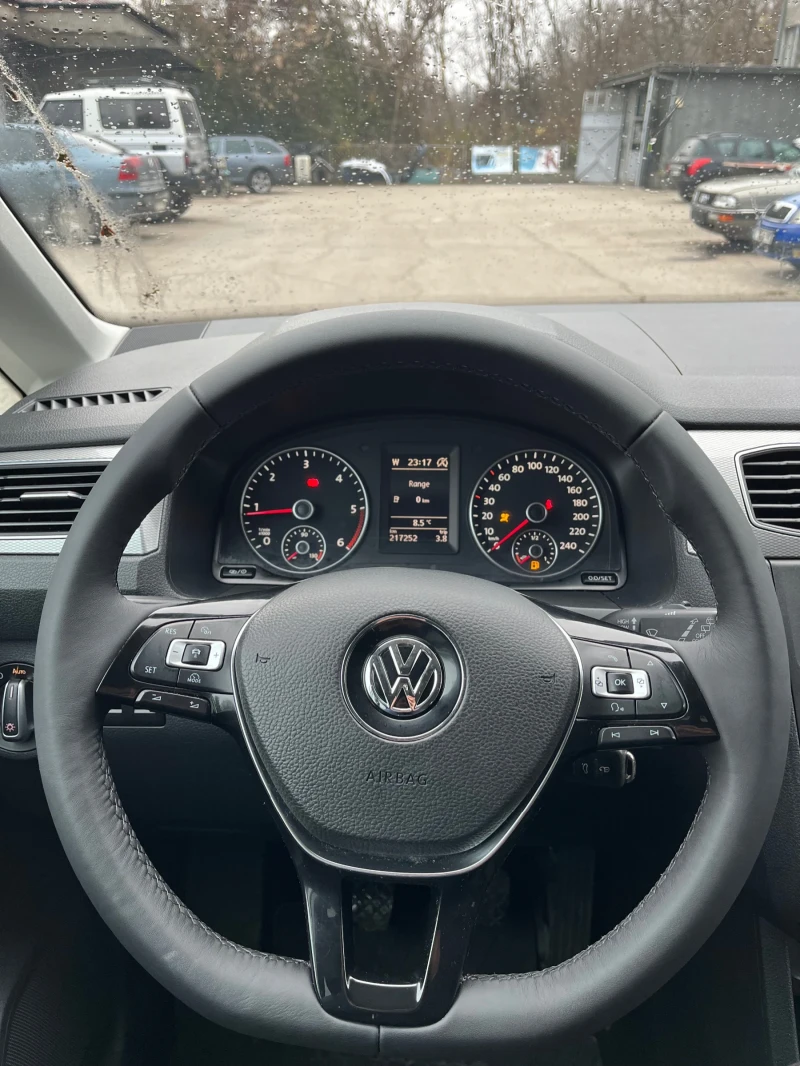 VW Caddy Maxi 7 Местен, снимка 10 - Автомобили и джипове - 48350648