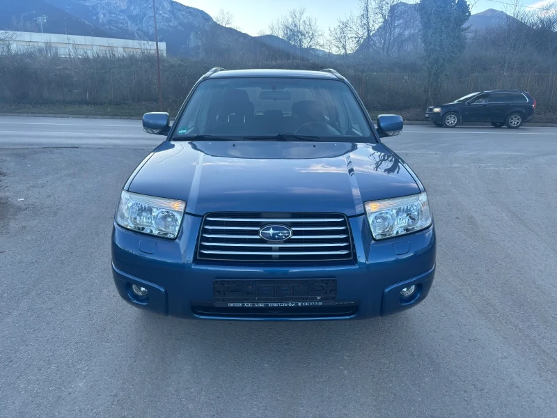 Subaru Forester 2.0 БЕНЗИН ГАЗ КЛИМА , снимка 2 - Автомобили и джипове - 48380691