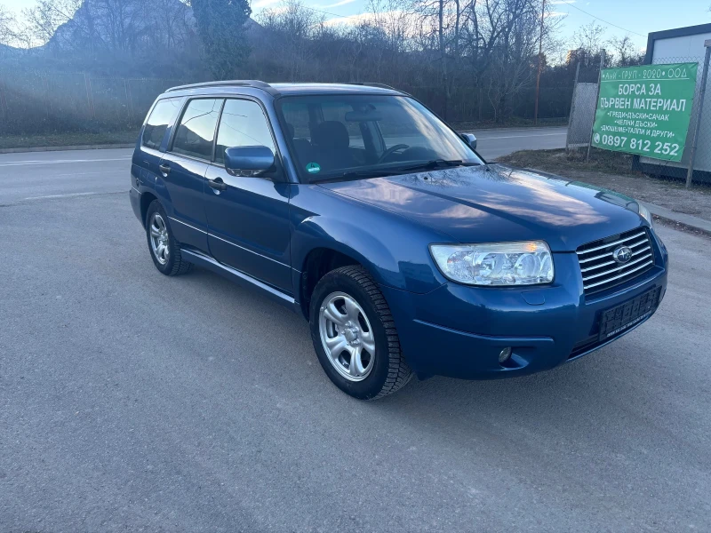 Subaru Forester 2.0 БЕНЗИН ГАЗ КЛИМА , снимка 4 - Автомобили и джипове - 48380691