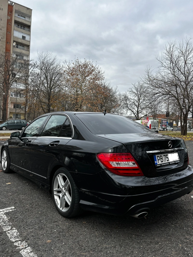 Mercedes-Benz C 250, снимка 3 - Автомобили и джипове - 49085578