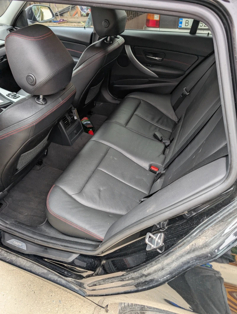 BMW 320  Touring Sport, снимка 7 - Автомобили и джипове - 52244032