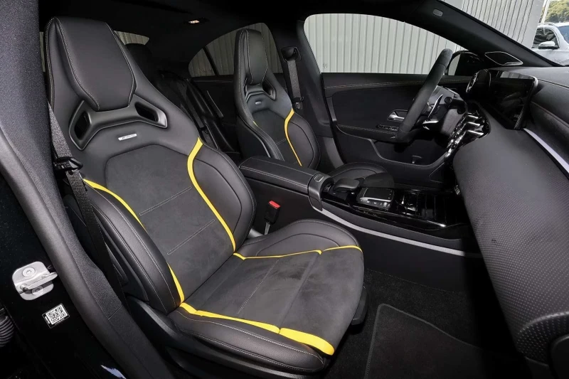 Mercedes-Benz CLA 45 AMG S 4M+ Coup&#233; PANORAMA+ DISTRO, снимка 3 - Автомобили и джипове - 51497362