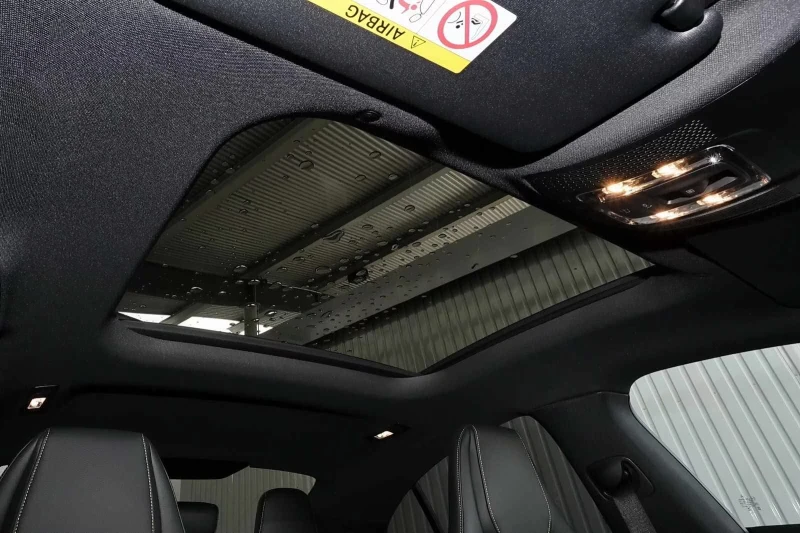 Mercedes-Benz CLA 45 AMG S 4M+ Coup&#233; PANORAMA+ DISTRO, снимка 6 - Автомобили и джипове - 51497362