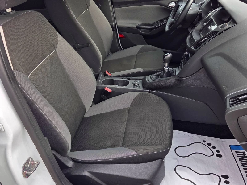 Ford Focus 1.6TDCI/GHIA/6 скорости, снимка 7 - Автомобили и джипове - 52670461