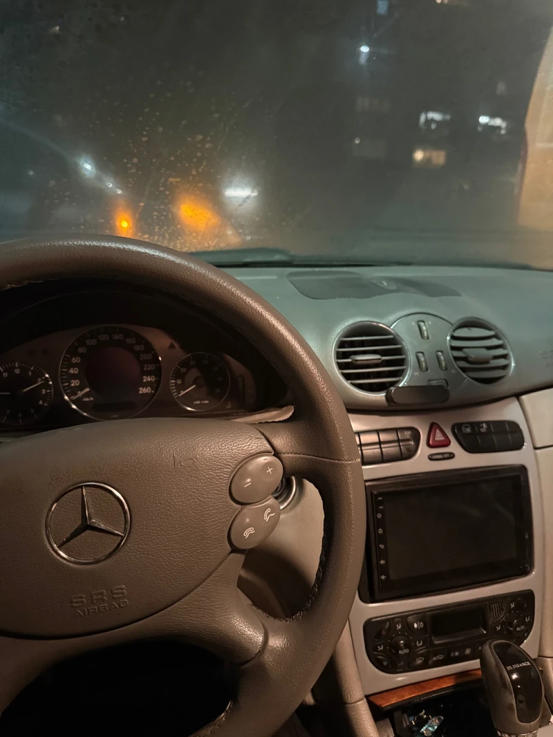 Mercedes-Benz CLK, снимка 5 - Автомобили и джипове - 52776929