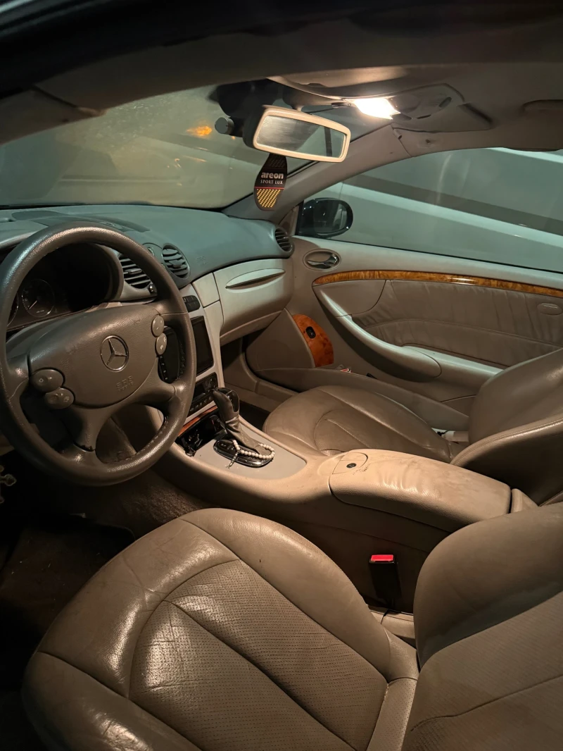 Mercedes-Benz CLK, снимка 6 - Автомобили и джипове - 52776929