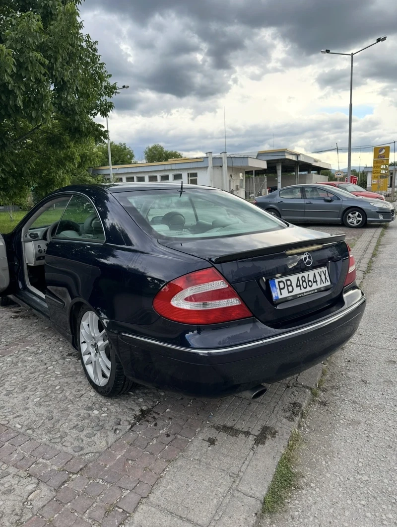 Mercedes-Benz CLK, снимка 4 - Автомобили и джипове - 52776929