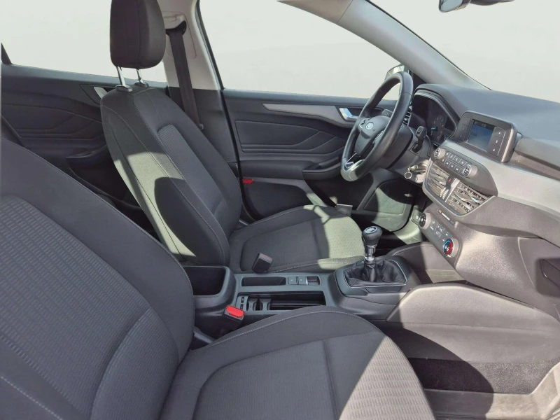 Ford Focus 1.0 EcoBoost, снимка 10 - Автомобили и джипове - 53255109