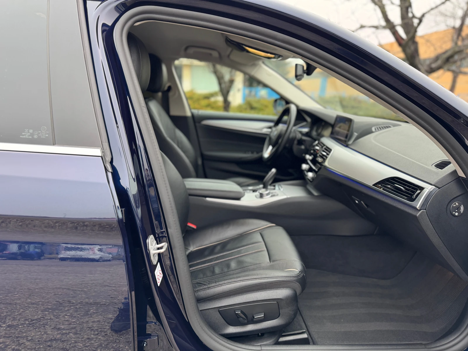 BMW 530 3.0d * Mild Hybrid * xDrive * LED | Mobile.bg   12