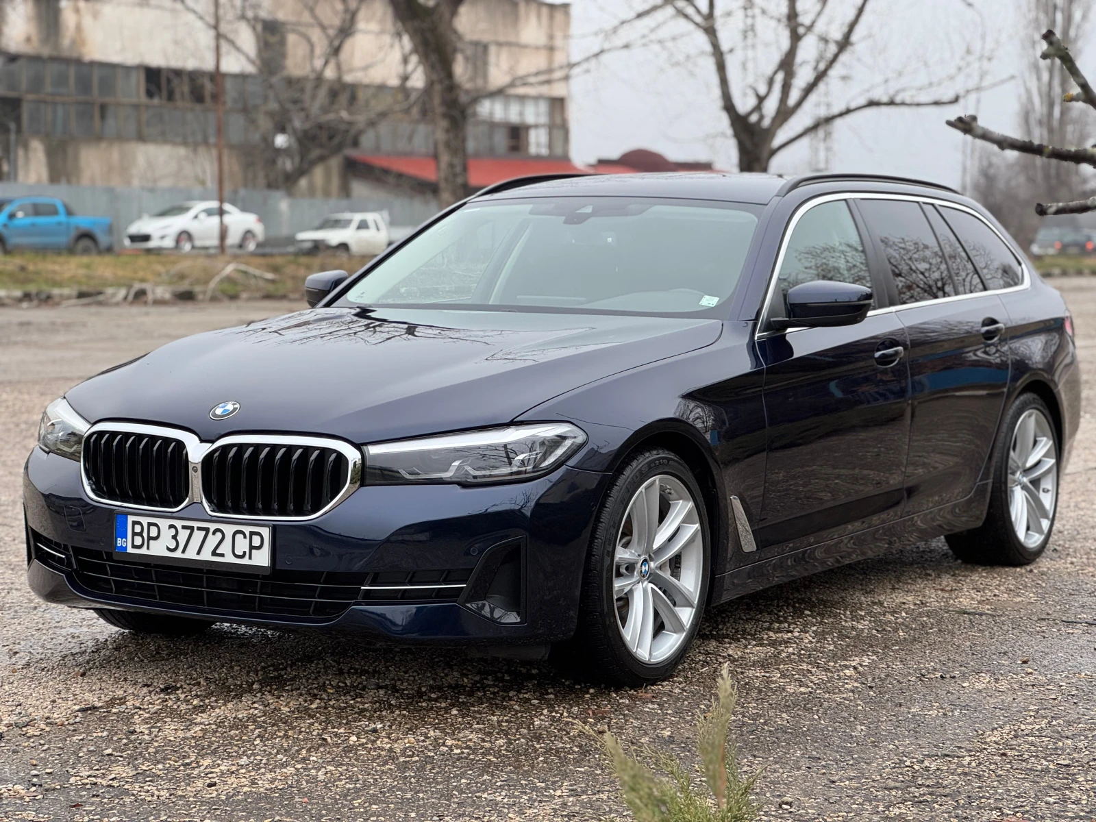 BMW 530 3.0d * Hibrid * xDrive * LED - изображение 6