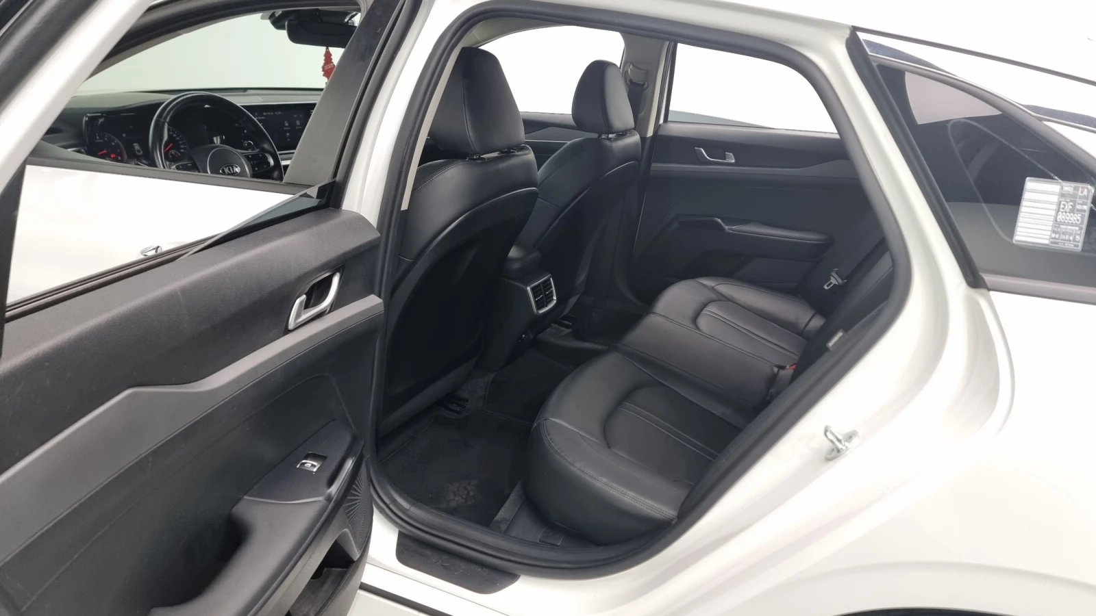 Kia K5 2.0 LPI  | Mobile.bg   11