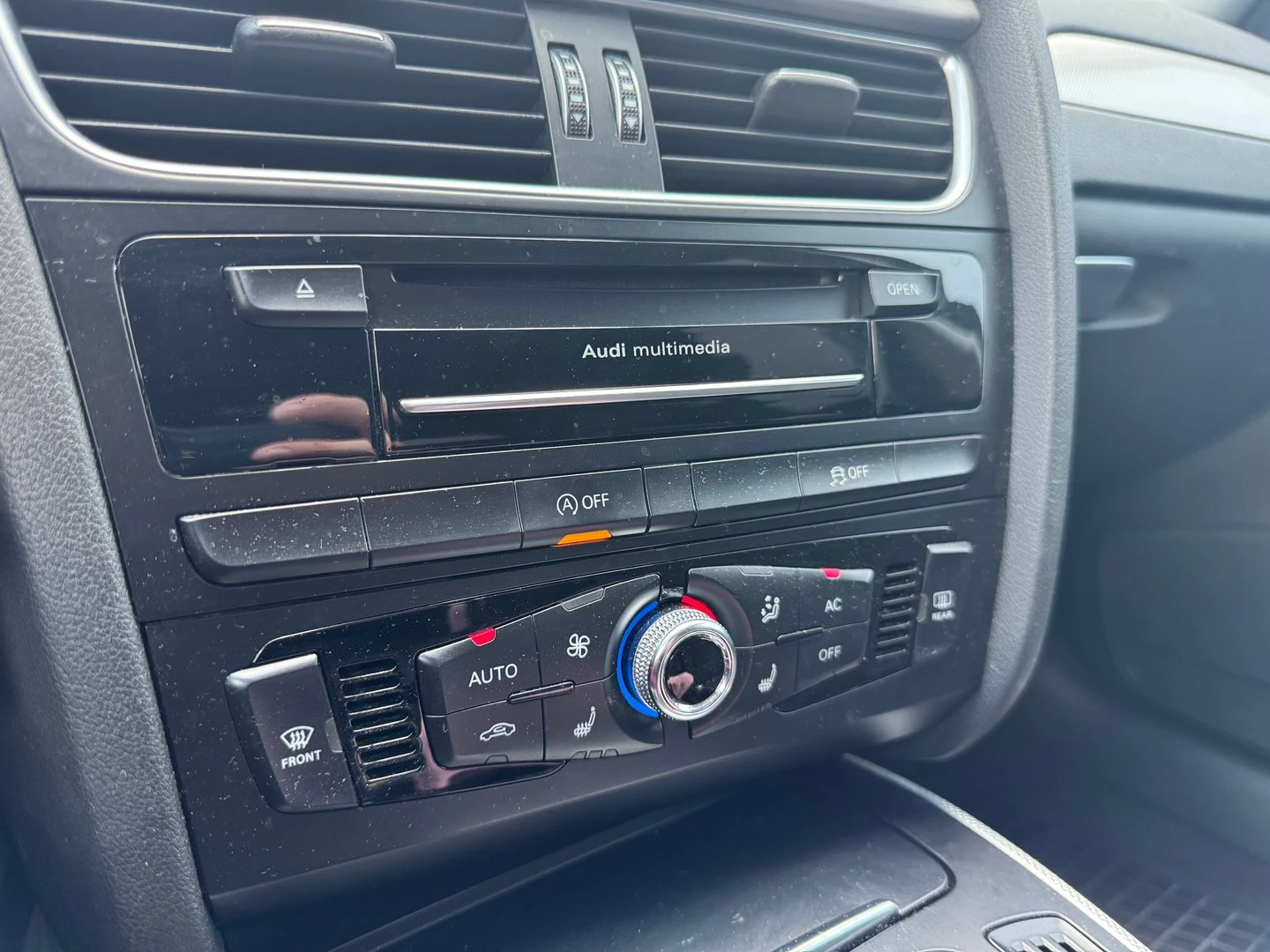 Audi A4 2.0 TDI Multitronic Business | Mobile.bg — изображение 13