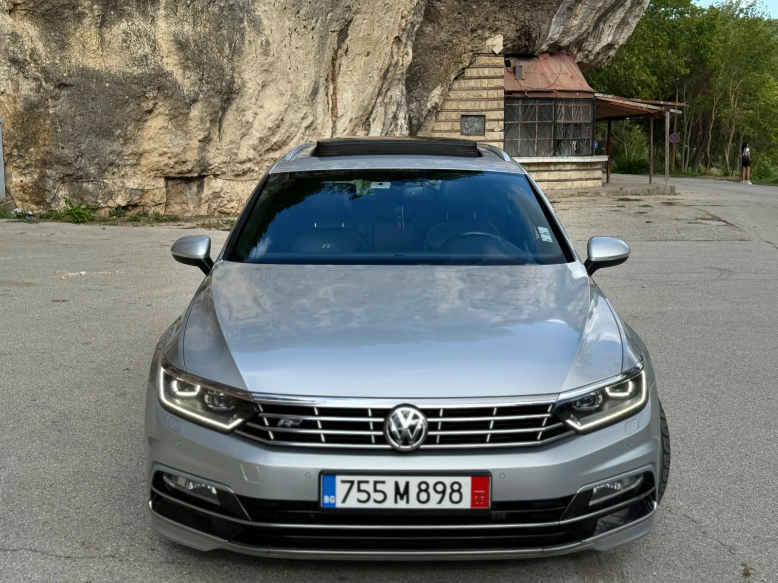 VW Passat * 2x R-Line * Pano * Digital  - изображение 3
