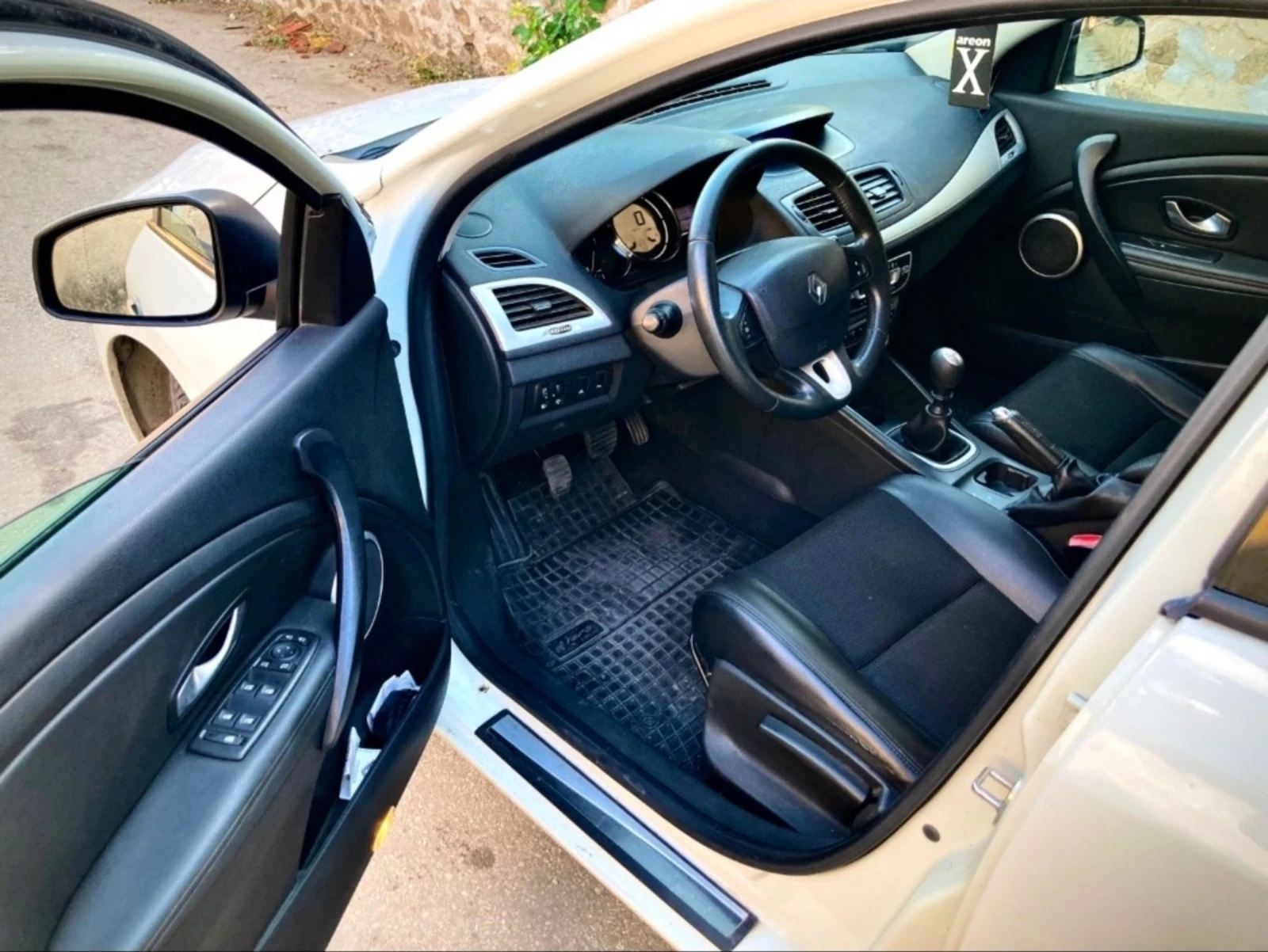 Renault Megane 1.5dci  | Mobile.bg   11