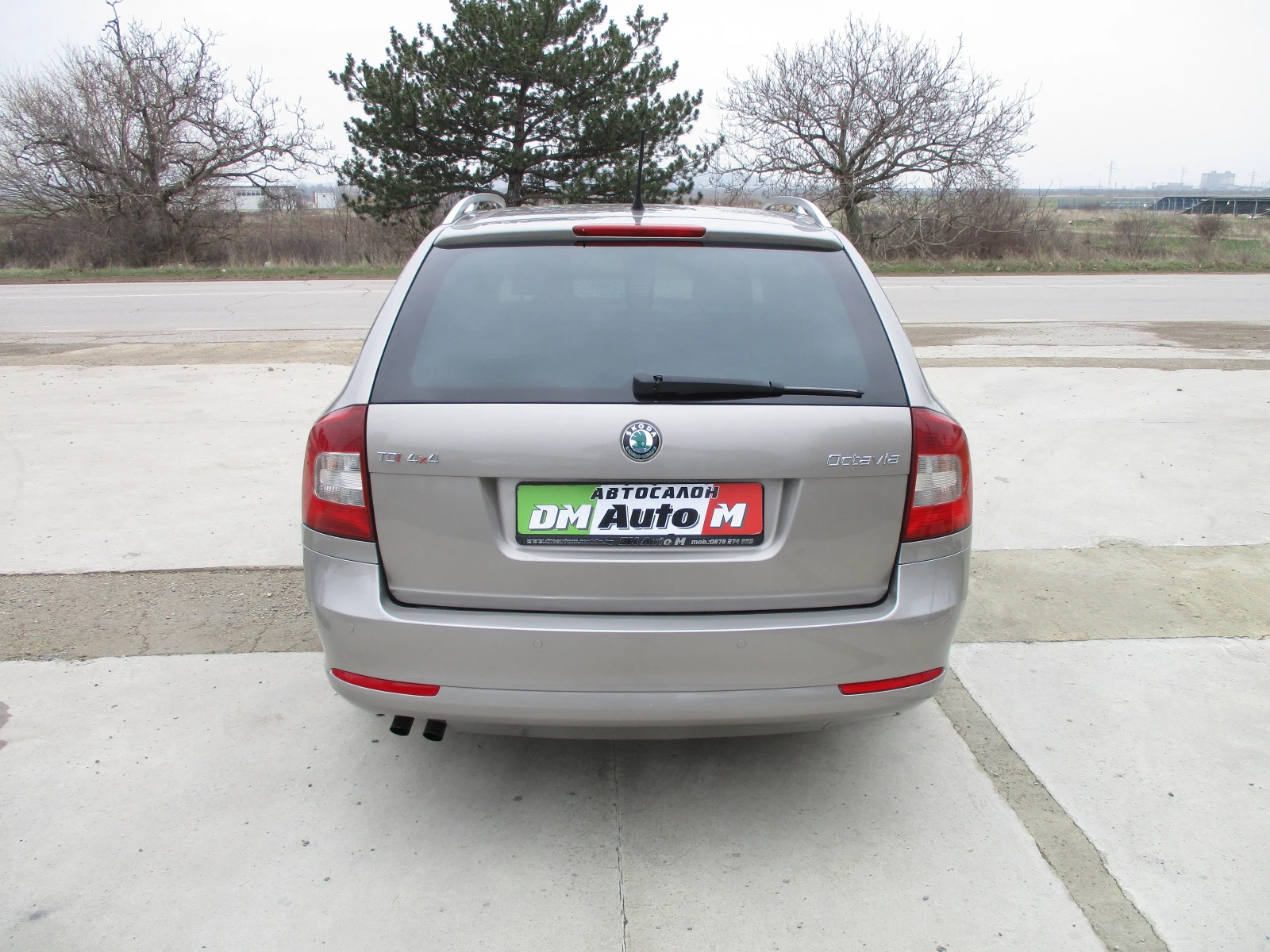 Skoda Octavia 2.0TDI/140кс./4x4/6-СКОРОСТИ/КАТО НОВА - изображение 5