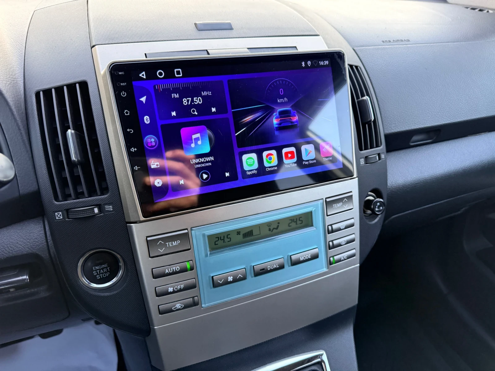 Toyota Corolla verso 2.2D4D* CarPlay/AndroidAuto* ���� ����* ���������� | Mobile.bg � ����������� 12