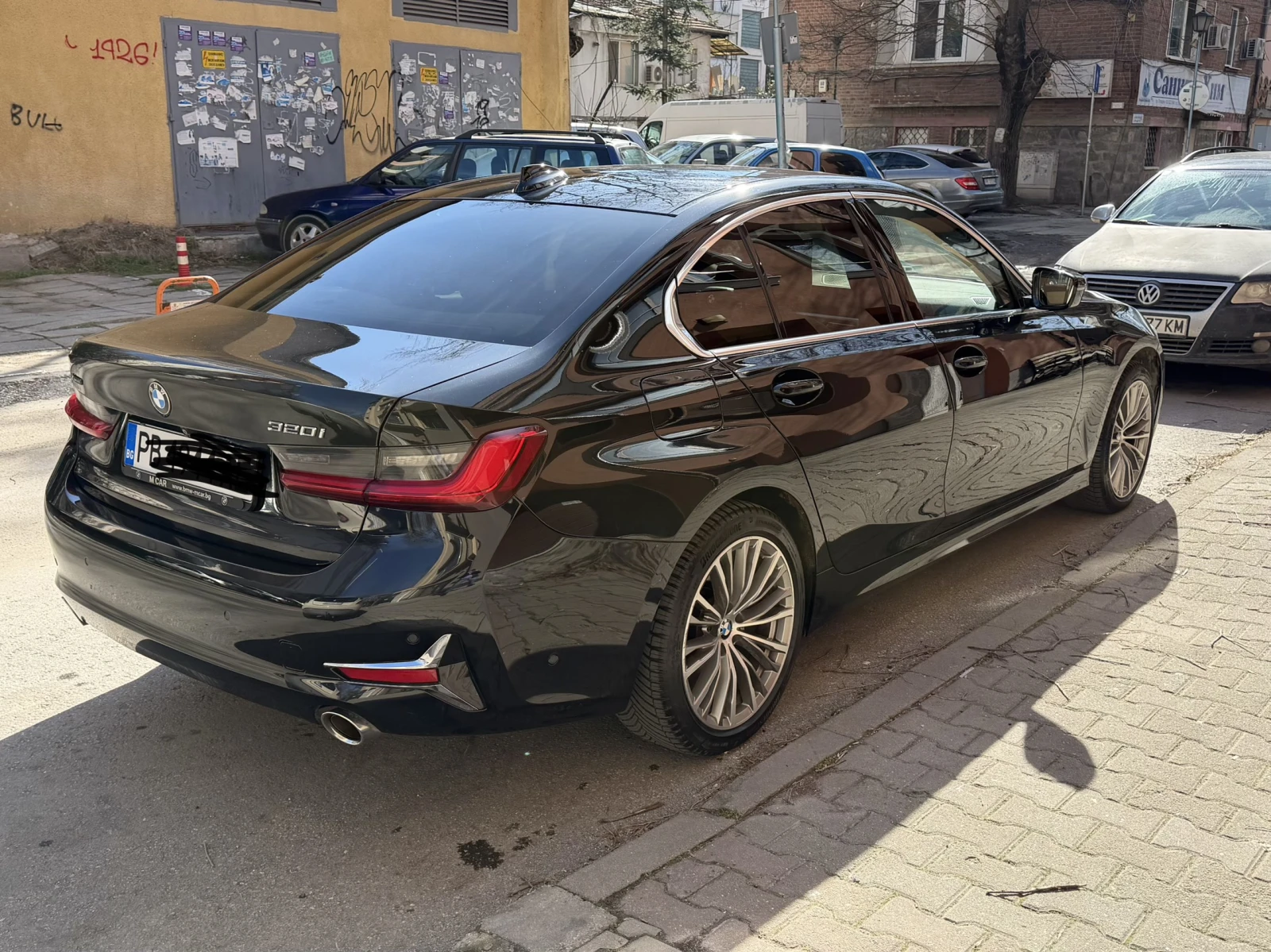 BMW 320 xDrive, Luxury Line - изображение 4