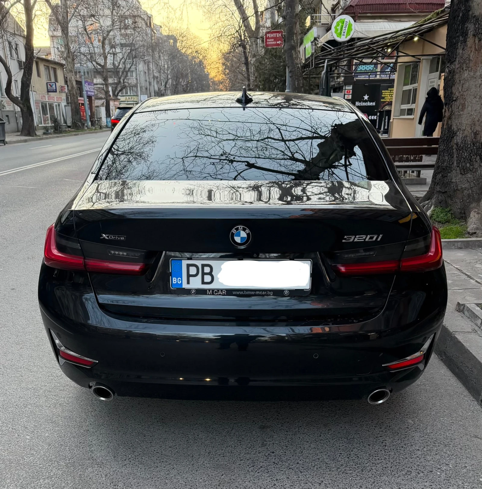 BMW 320 xDrive, Luxury Line, ТОП състояние, снимка 4 - Автомобили и джипове - 53536631