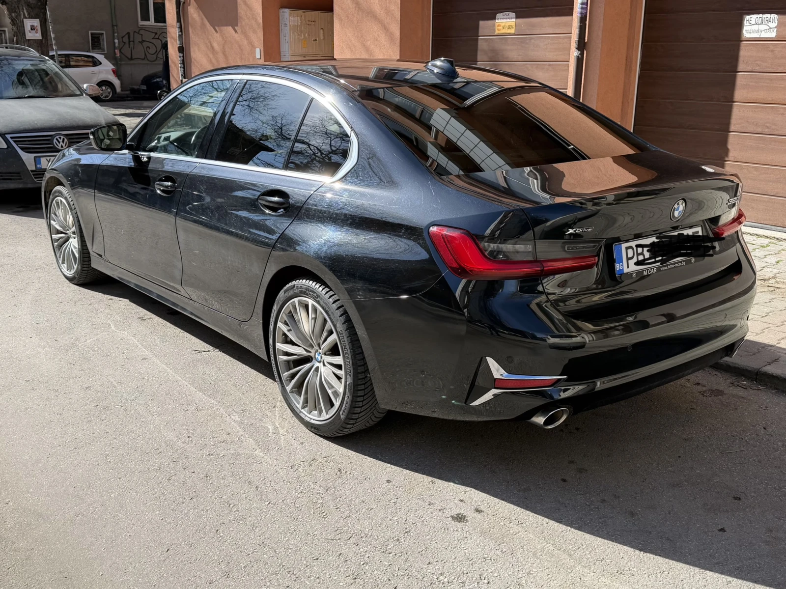 BMW 320 xDrive, Luxury Line - изображение 3