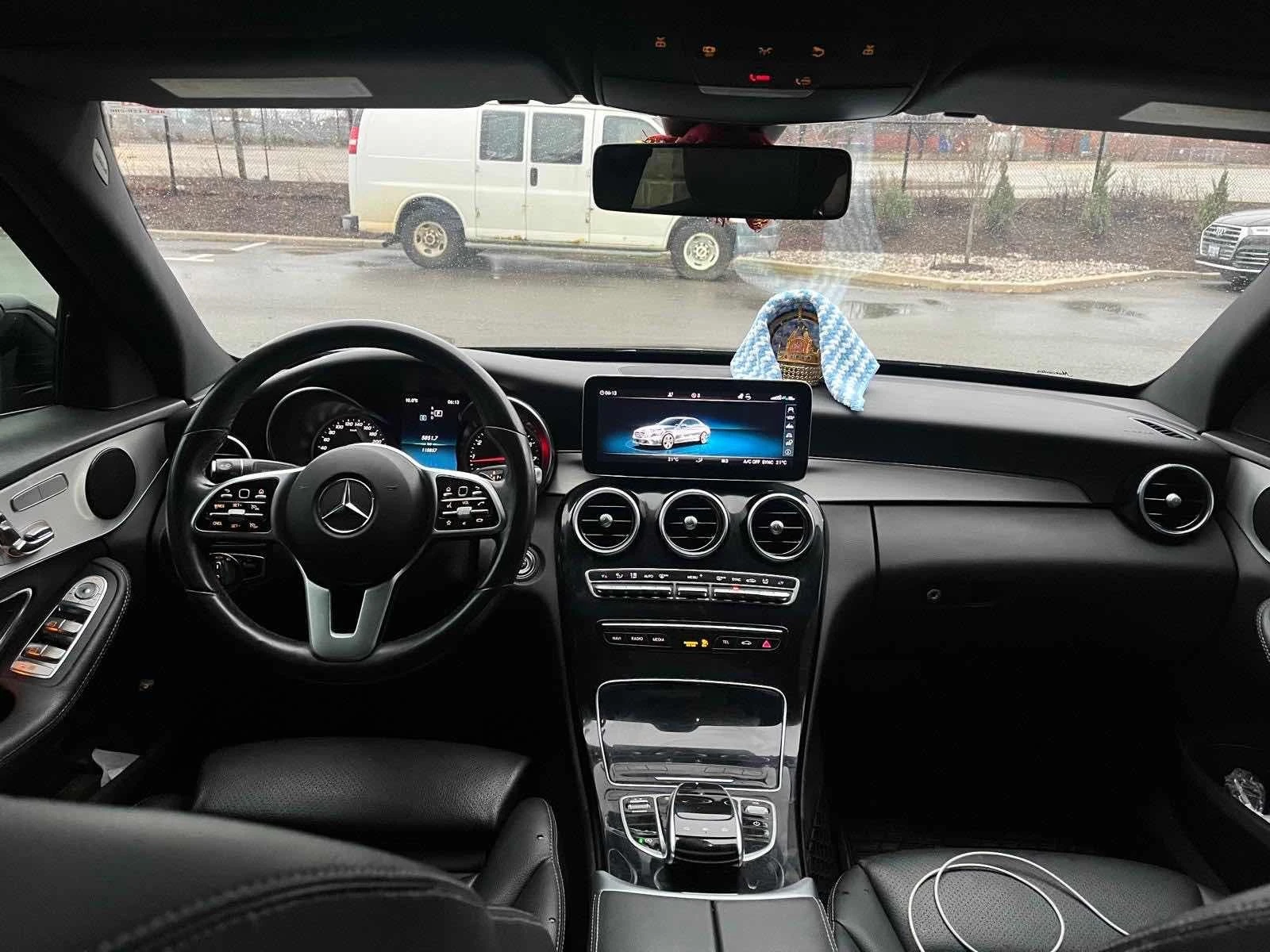 Mercedes-Benz C 300 С РЕГИСТРАЦИЯ & АВТО КРЕДИТ, снимка 7 - Автомобили и джипове - 53965652