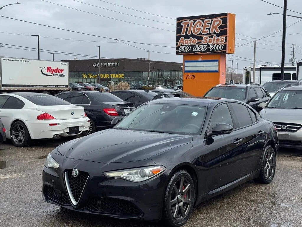 Alfa Romeo Giulia Ti Sport Q4* HARMAN KARDON* KEYLESS* ПОДГРЕВ*  | Auto.bg — изображение 1