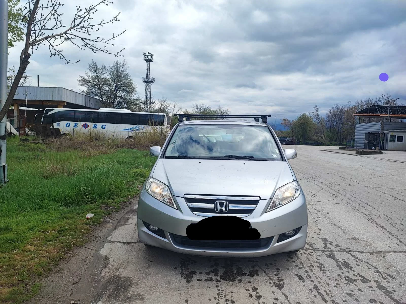Honda Fr-v, снимка 3 - Автомобили и джипове - 54081855