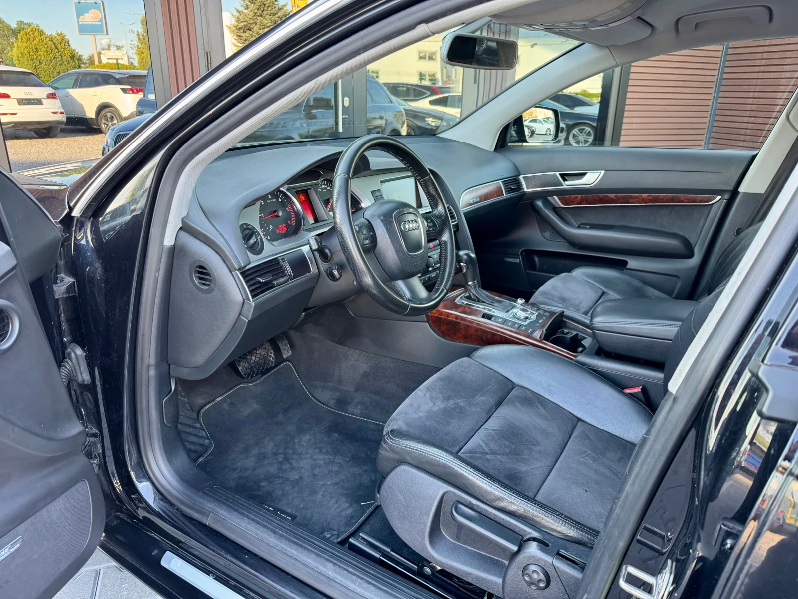 Audi A6 Allroad 3.0 TDI Quattro* Bose* Лизинг, снимка 7 - Автомобили и джипове - 54352013