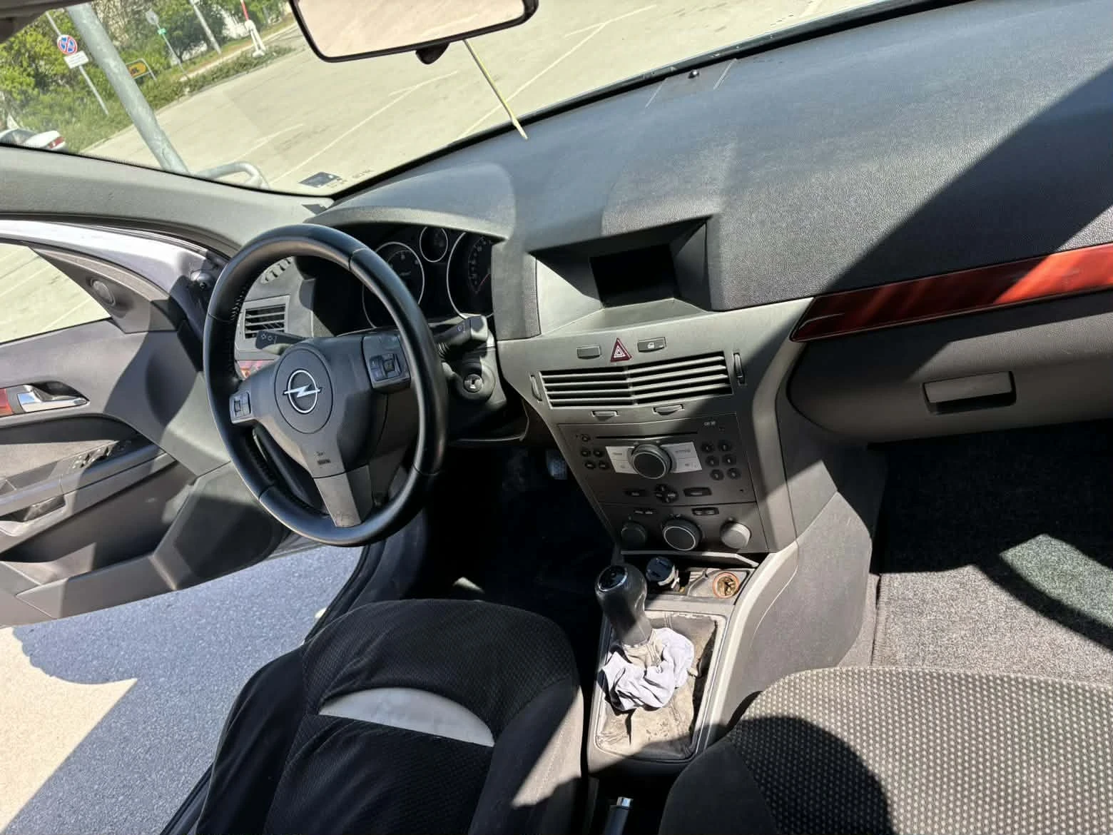 Opel Astra 1.7CDTI, снимка 8 - Автомобили и джипове - 54402468