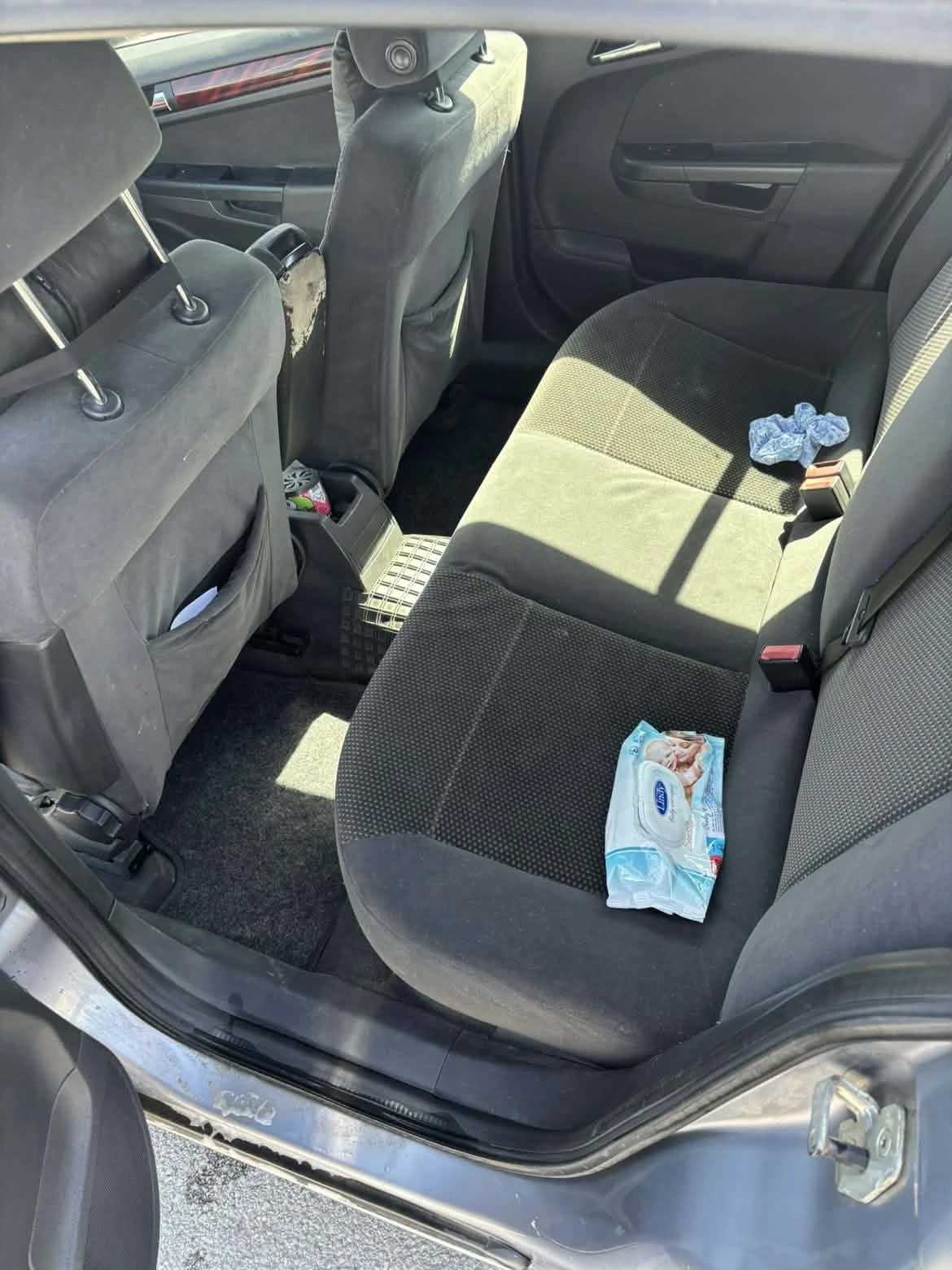 Opel Astra 1.7CDTI, снимка 4 - Автомобили и джипове - 54402468
