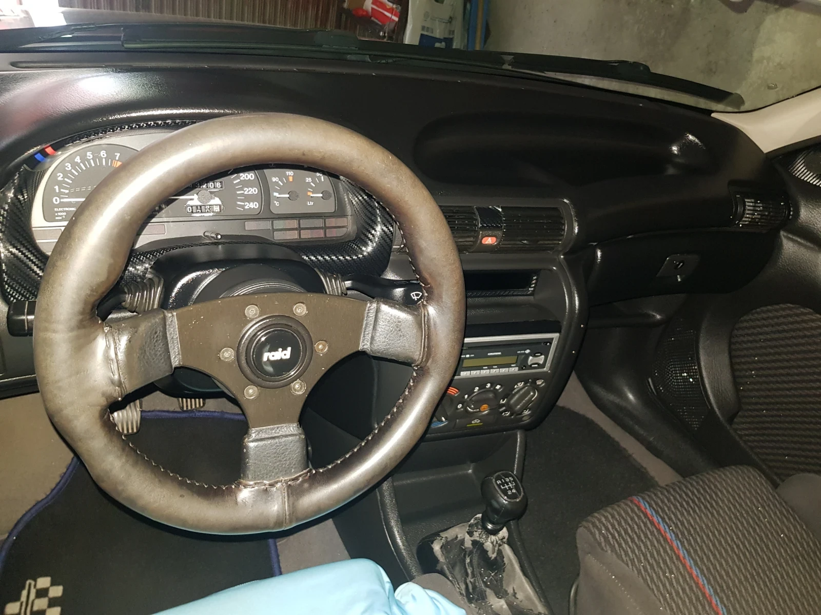 Opel Astra 2.0 16v Gsi, снимка 4 - Автомобили и джипове - 54728797