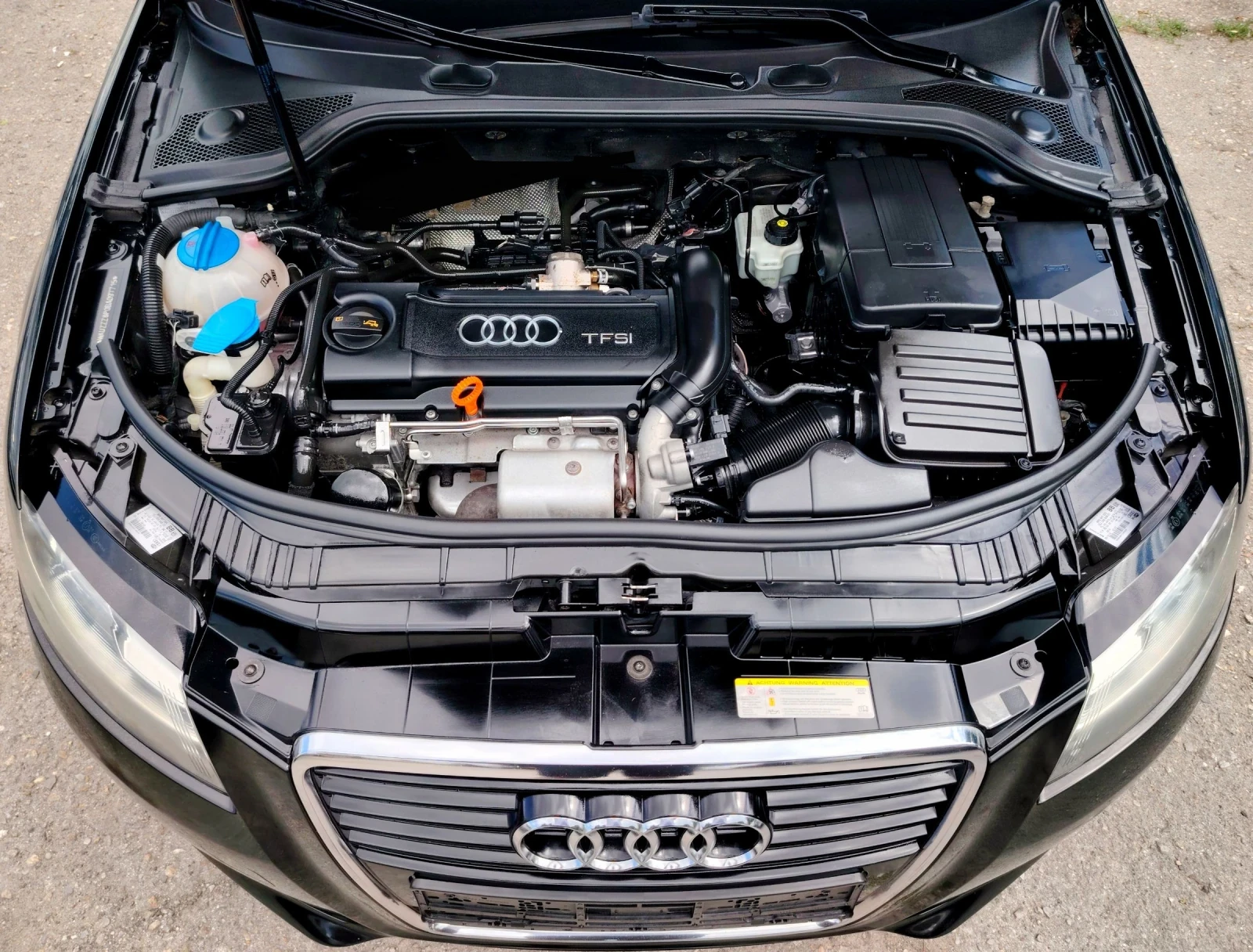 Audi A3 1.4TFSI/NAVI, снимка 10 - Автомобили и джипове - 54924337