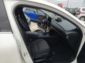 Mazda CX-30 2.0 хибрид , снимка 11