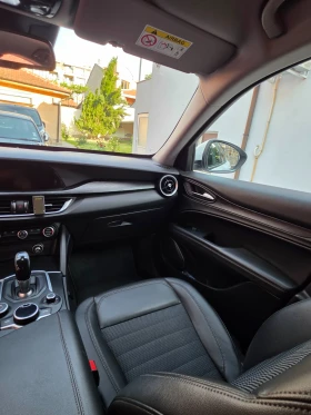 Alfa Romeo Stelvio, снимка 11