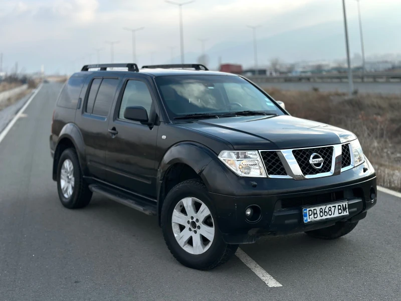 Nissan Pathfinder dCi, снимка 1 - Автомобили и джипове - 48443336