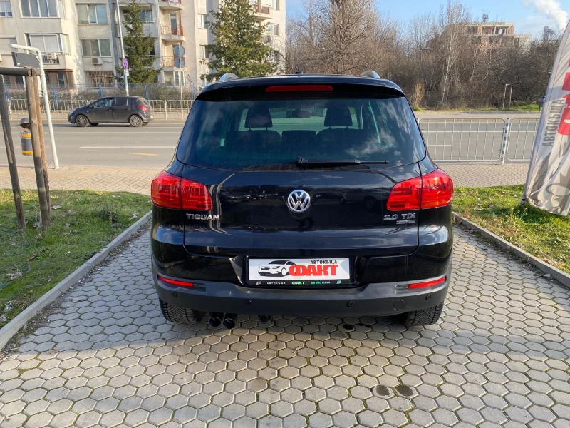 VW Tiguan 2.0TDi/4x4, снимка 5 - Автомобили и джипове - 52886032