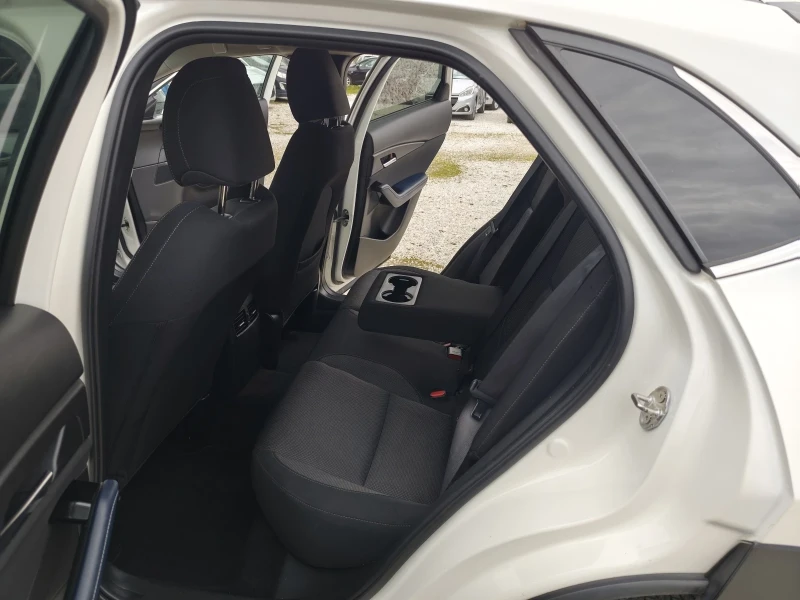 Mazda CX-30 2.0 хибрид , снимка 9 - Автомобили и джипове - 53562802