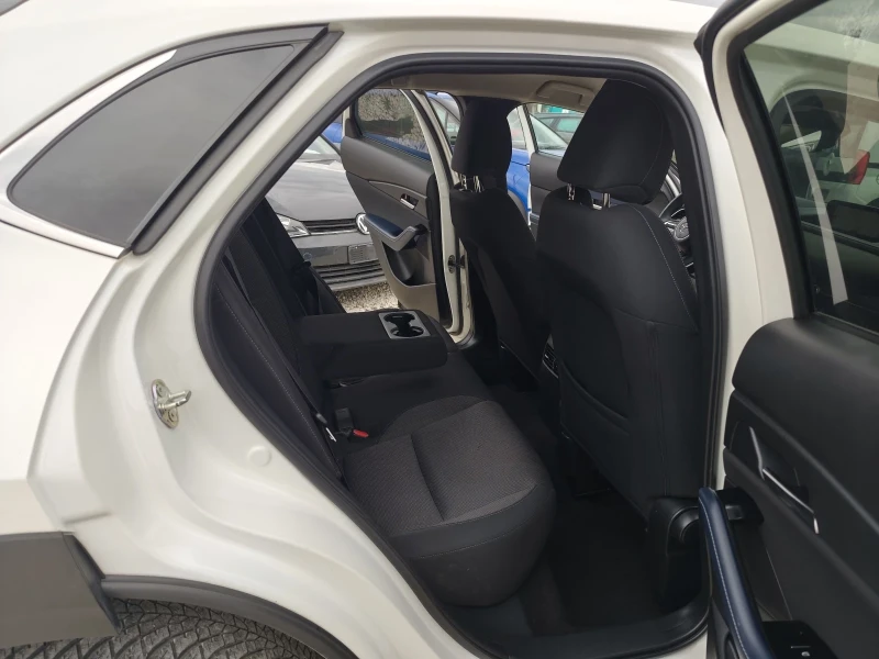 Mazda CX-30 2.0 хибрид , снимка 10 - Автомобили и джипове - 53562802
