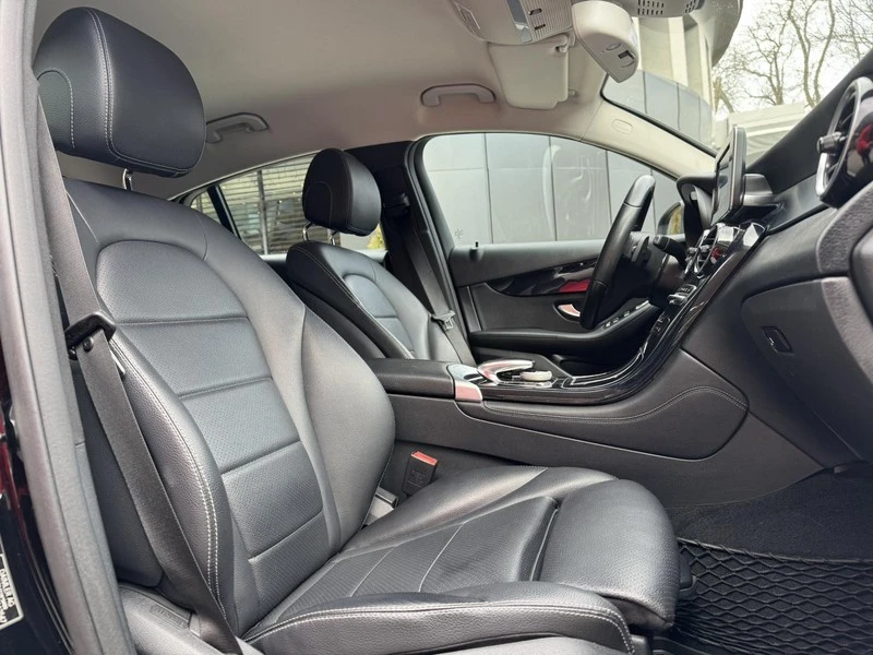 Mercedes-Benz GLC 220 4Matic Coupe 9G Tronic, снимка 13 - Автомобили и джипове - 53629190