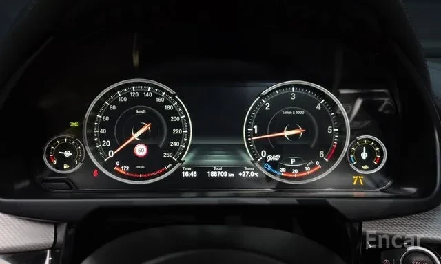 BMW X6 40D * M ПАКЕТ * ОБДУХВАНЕ * HEAD UP * 2018 * H&K *, снимка 7 - Автомобили и джипове - 56116614