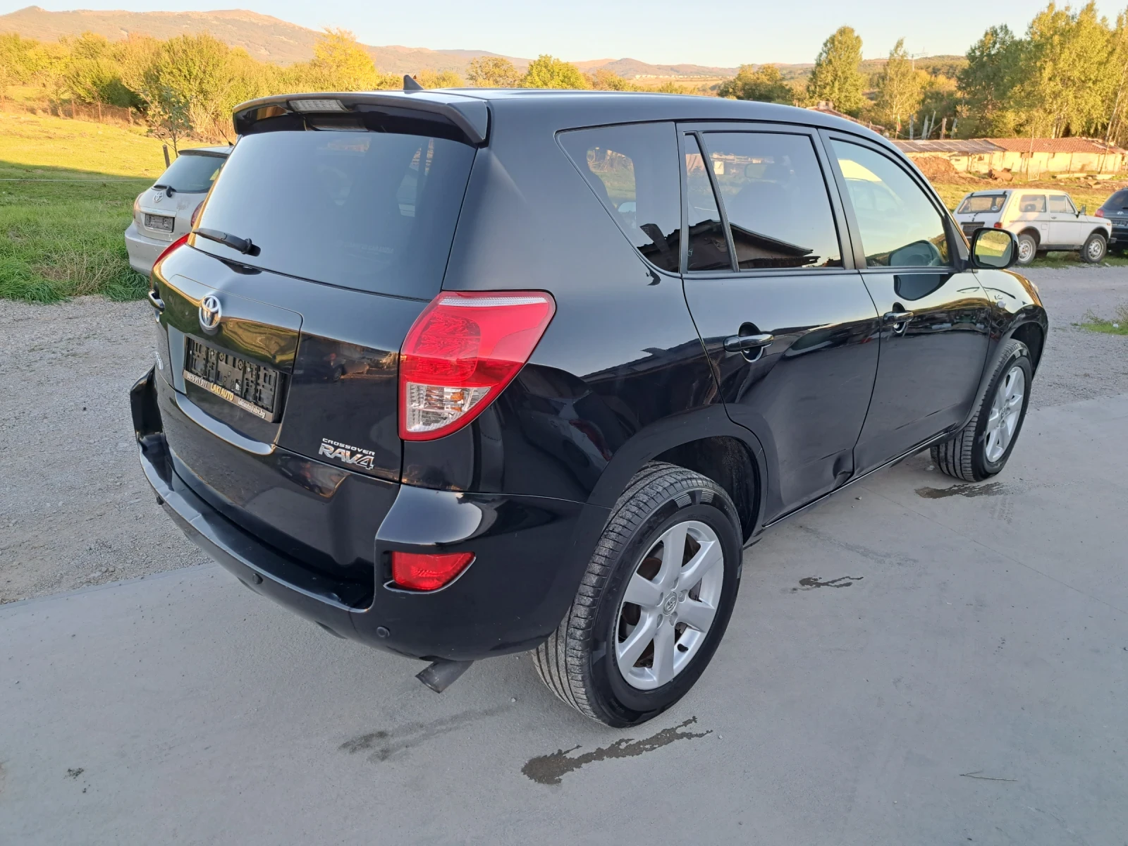 Toyota Rav4 2.2D4D 6 скорости - изображение 4