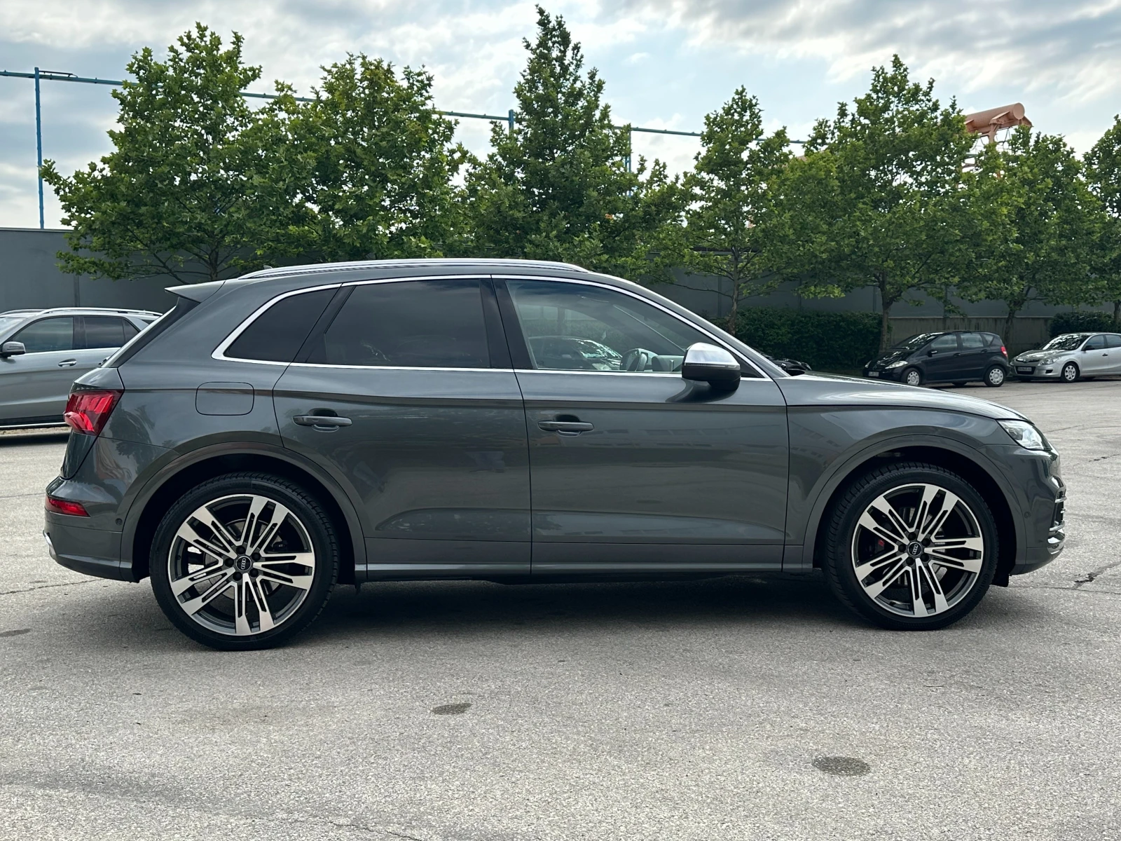 Audi SQ5 3.0TFSI 353к.с. Всички Екстри/Швейцария - изображение 5