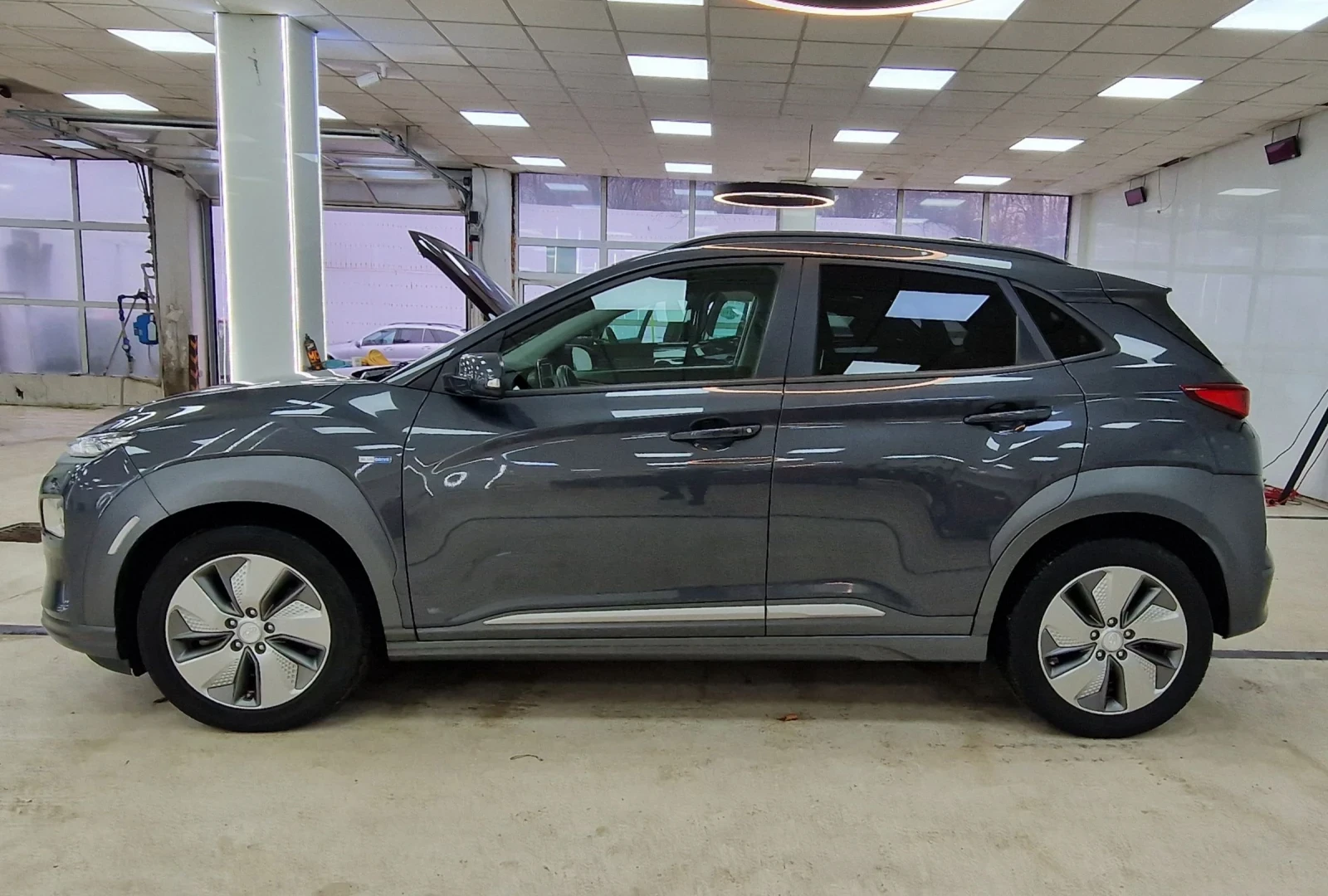 Hyundai Kona 64KWh/Premium/SOH100% - изображение 5