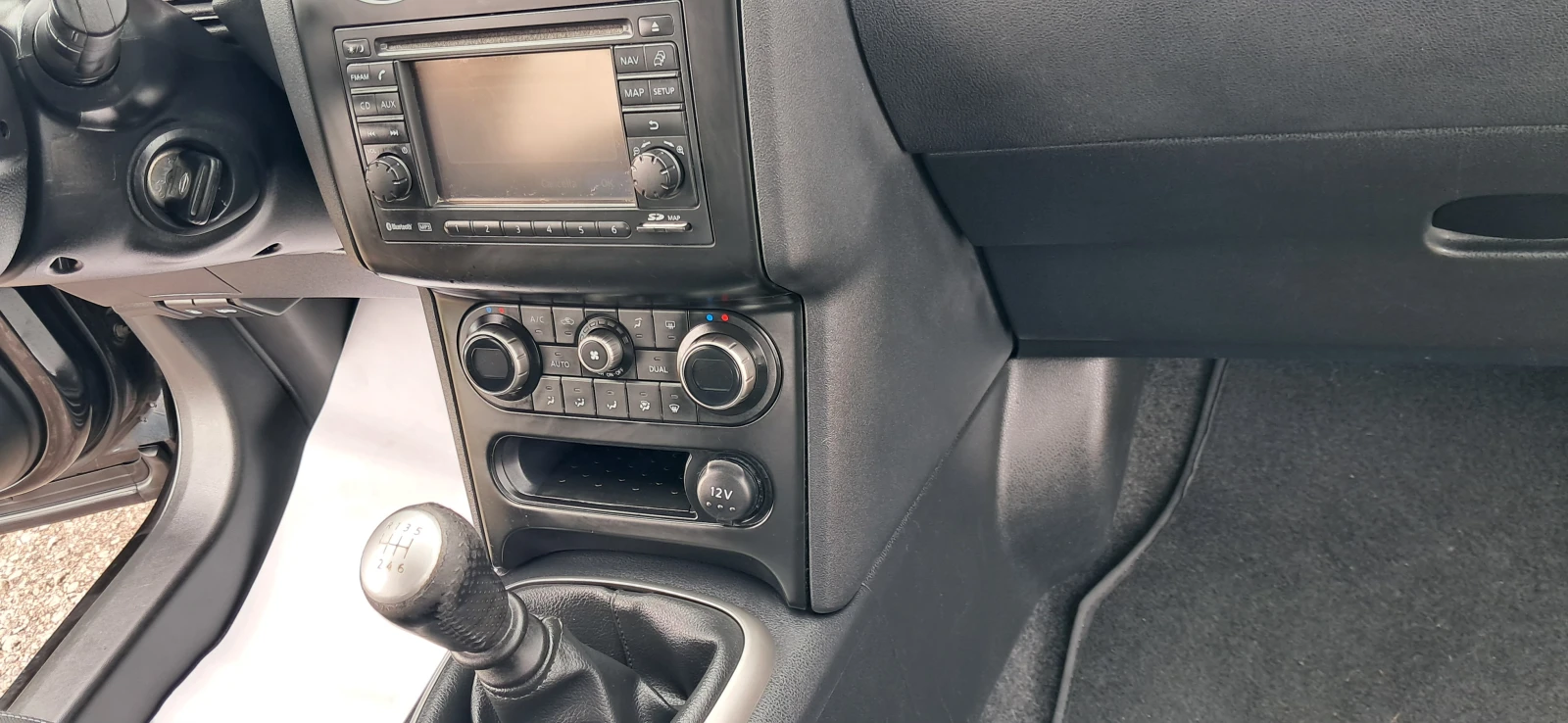 Nissan Qashqai 1.5 dci  n-tec, снимка 13 - Автомобили и джипове - 54032083