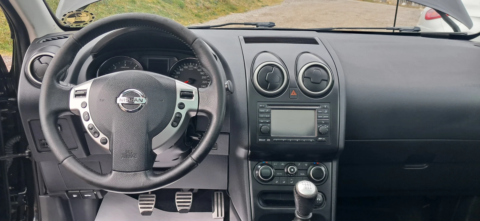 Nissan Qashqai 1.5 dci  n-tec, снимка 14 - Автомобили и джипове - 54032083