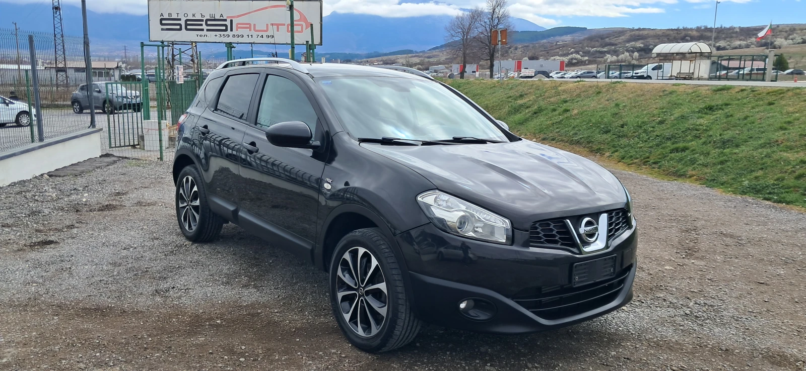 Nissan Qashqai 1.5 dci  n-tec, снимка 6 - Автомобили и джипове - 54032083